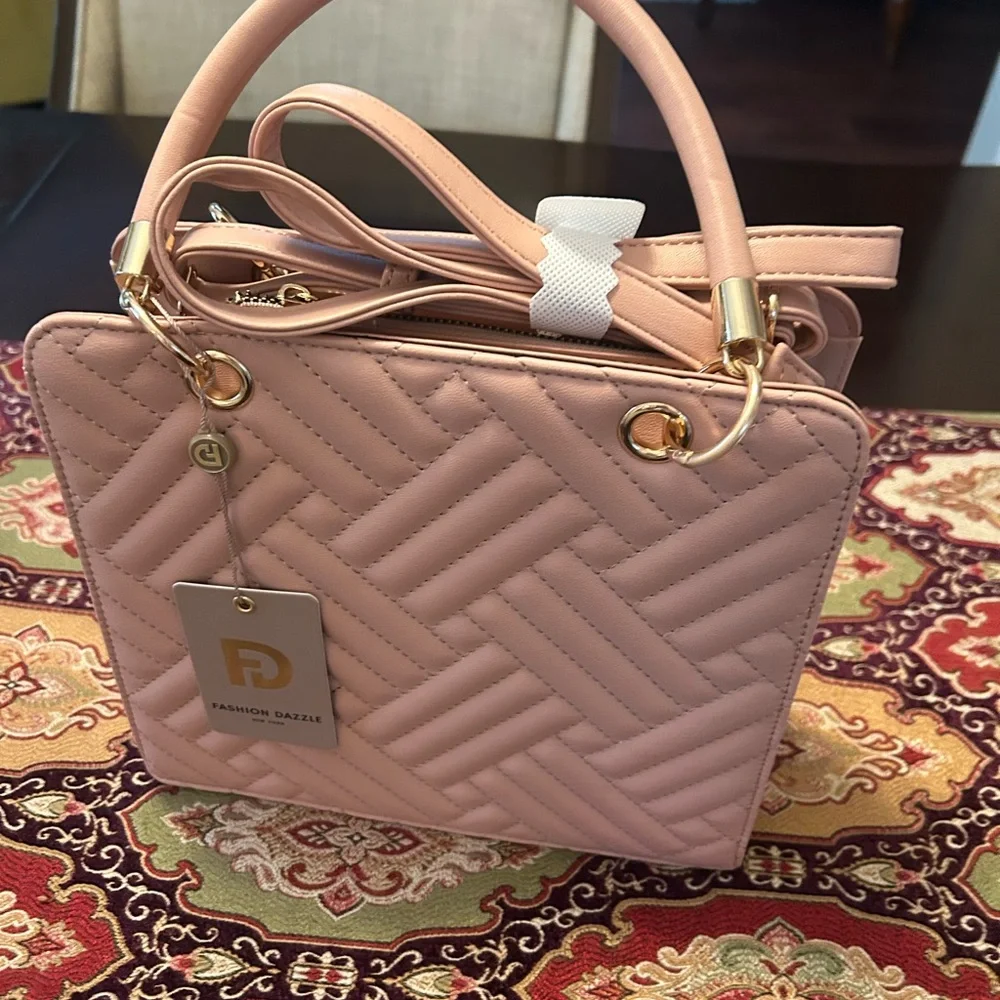 NWT Fashion Dazzle Top Handle Crossbody Satchel/Bag - Picture 2 of 6
